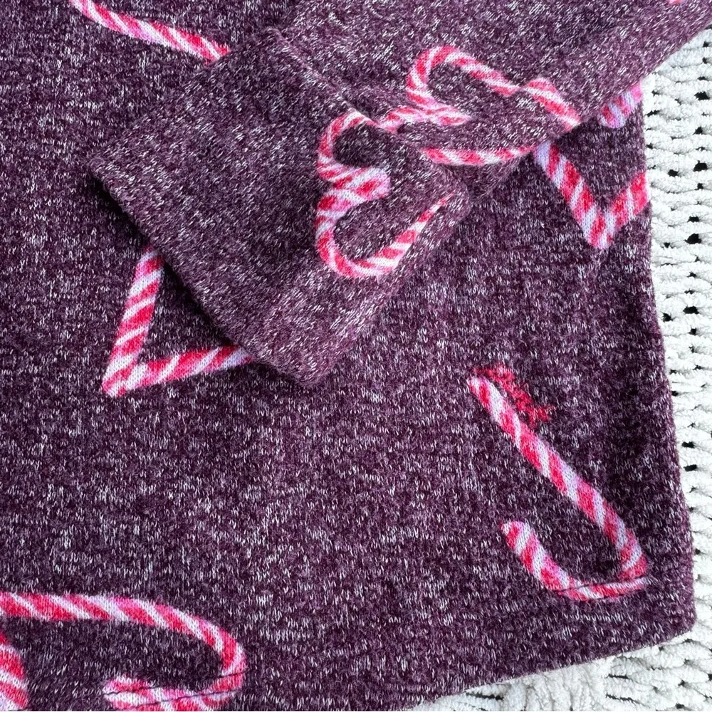PINK Victoria's Secret Cozy Heather Purple Candy Cane Hearts Sleepwear Top Small